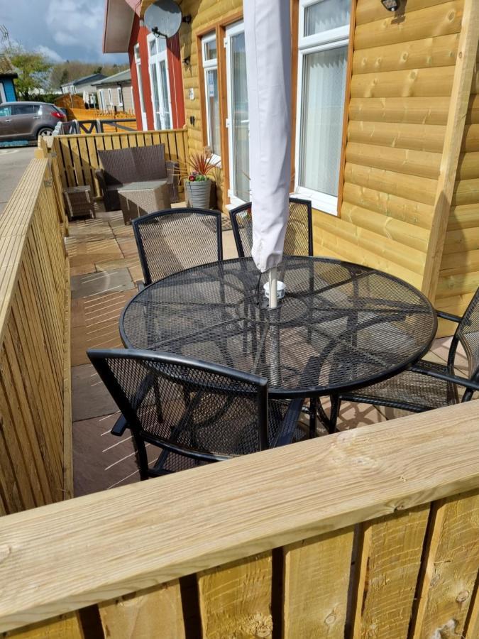 Lovely 3 Bed Chalet Bridlington Free Electric エクステリア 写真